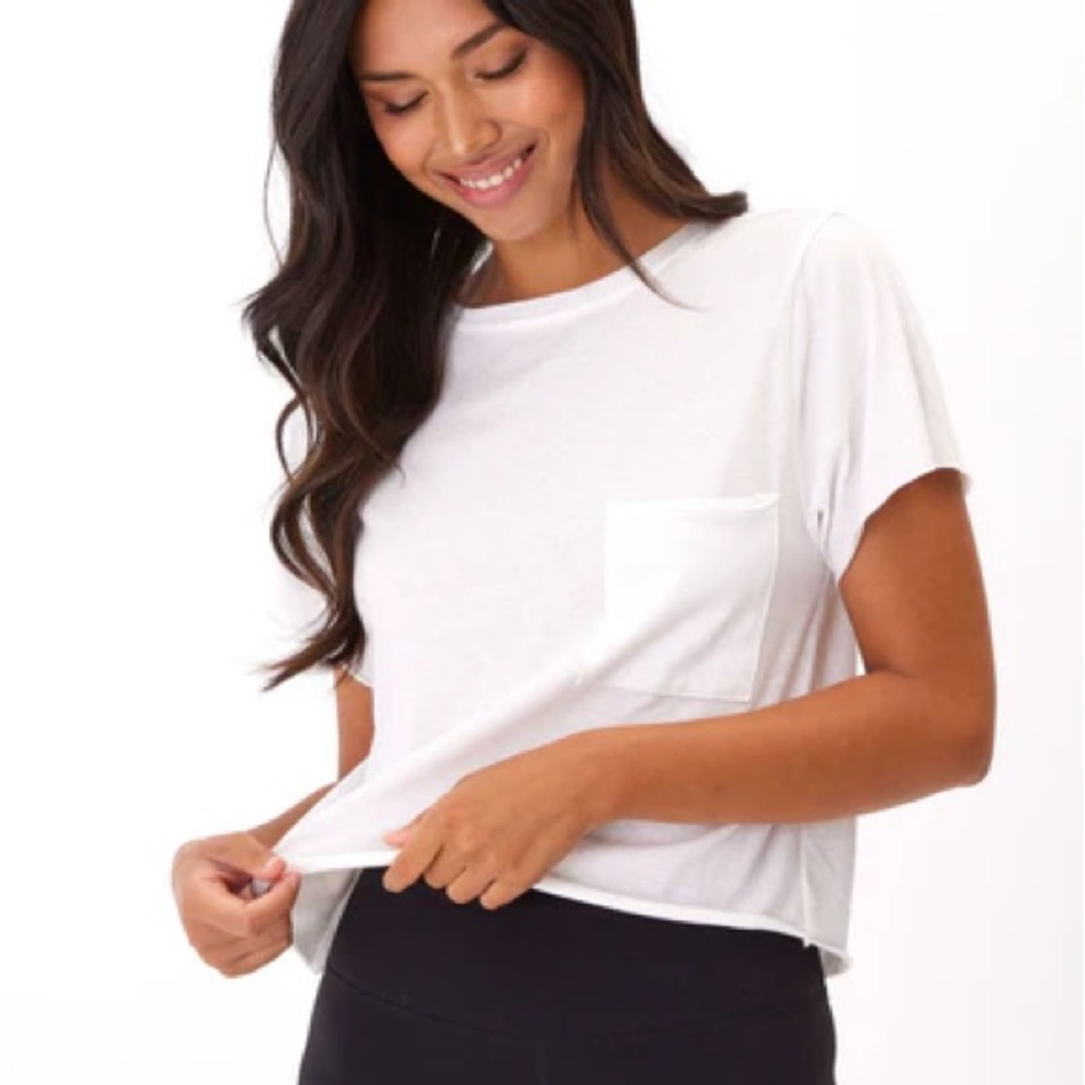 NWT Cropped White Short Sleeve Tee Crop Small S Pocket T New
